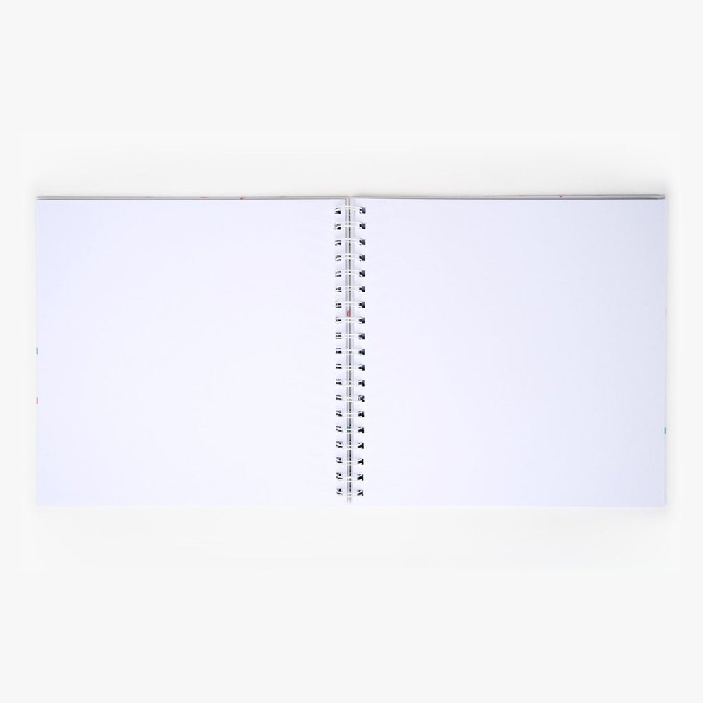 Blank pages of the Bespoke Baby box Memory book.